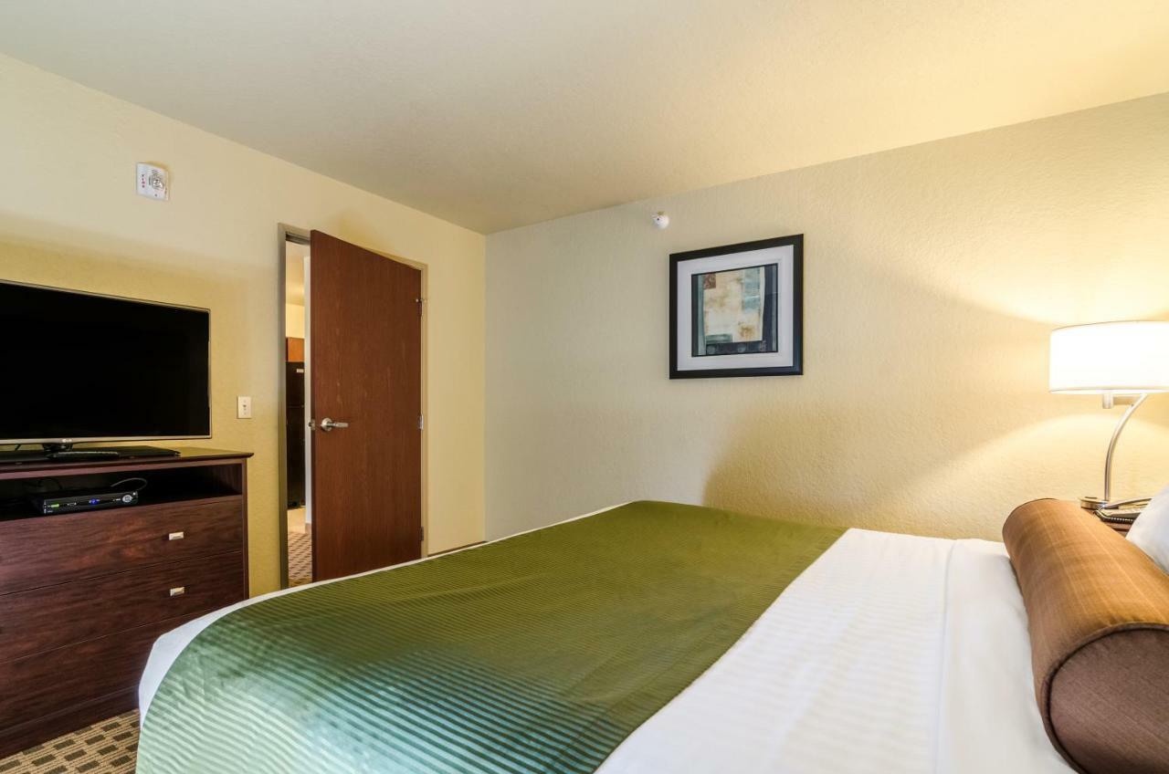 Cobblestone Inn And Suites - Eaton Exterior foto